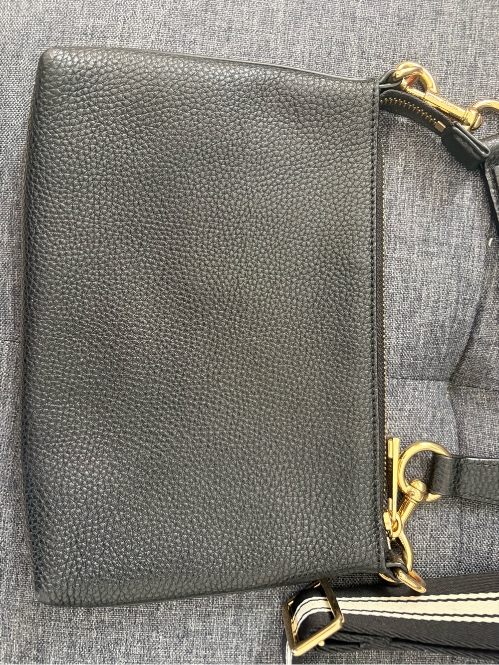 Marc Jacobs Black Pebbled Leather Crossbody Bag with Stripe Strap - Picture 3 of 9